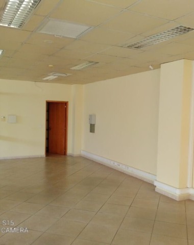 Venda Edifício novo na Maianga