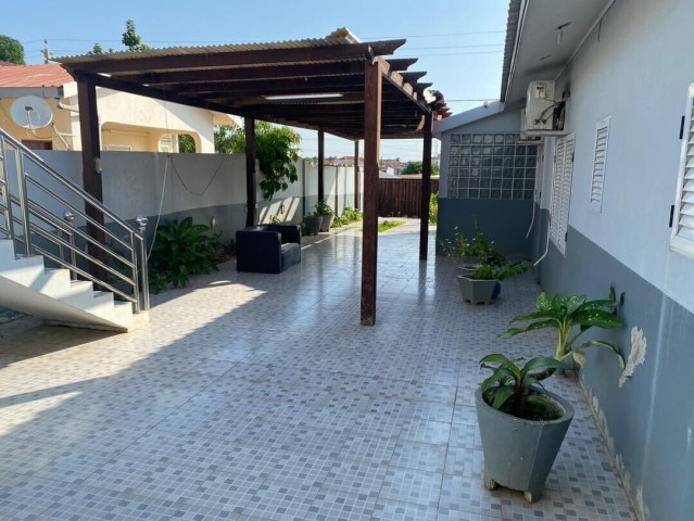 Venda Excelente Vivenda T4, na Urbanização Nova Vida/Projecto Nova Vida