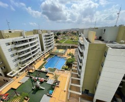 A venda APARTAMENTO (PENTHOUSE) T4 COM PISCINA /Benfica-Patriota, Condomínio C...