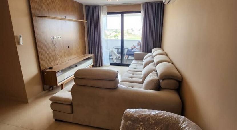 Venda Apartamento T3, no condomínio Boulevard, na via principal do Patriota (Pago na totalidade)