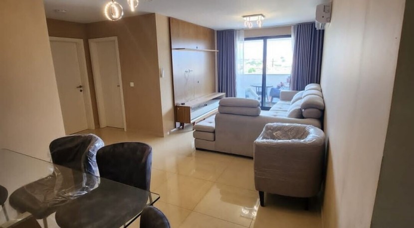 Venda Apartamento T3, no condomínio Boulevard, na via principal do Patriota (Pago na totalidade)