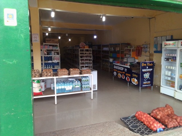 Venda Armazém com 1 andar