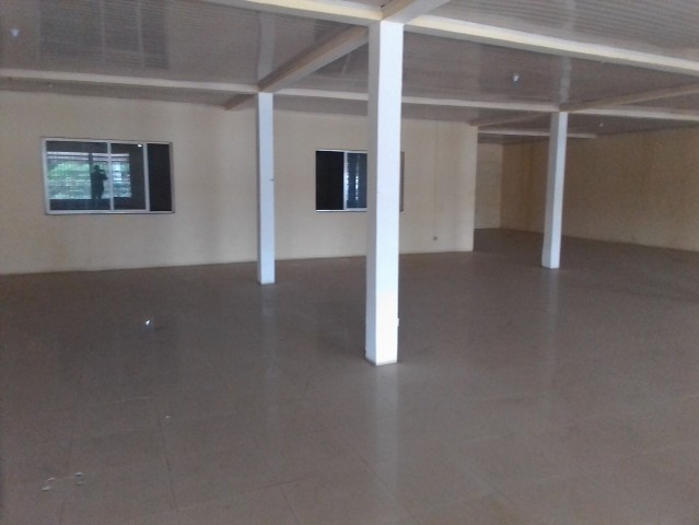Venda Armazém com 1 andar
