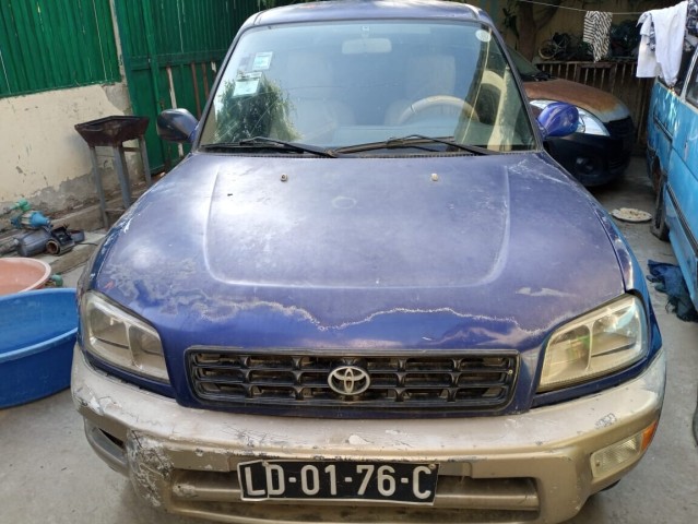 Venda Rav4 de 4 portas