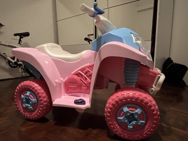 Venda Mota eléctrica 4 rodas infantil