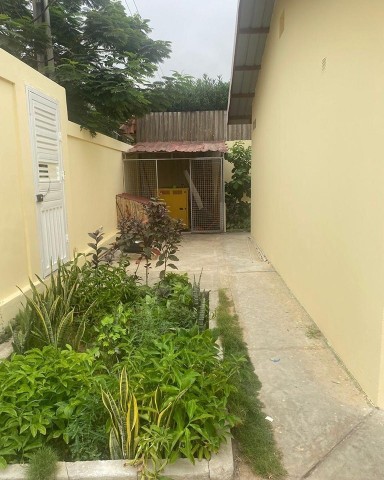 Venda Vivenda V4 no Projecto Nova Vida / Urbanização Nova Vida