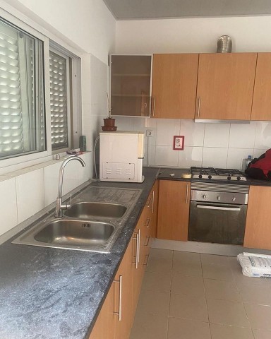 Venda Vivenda V4 no Projecto Nova Vida / Urbanização Nova Vida