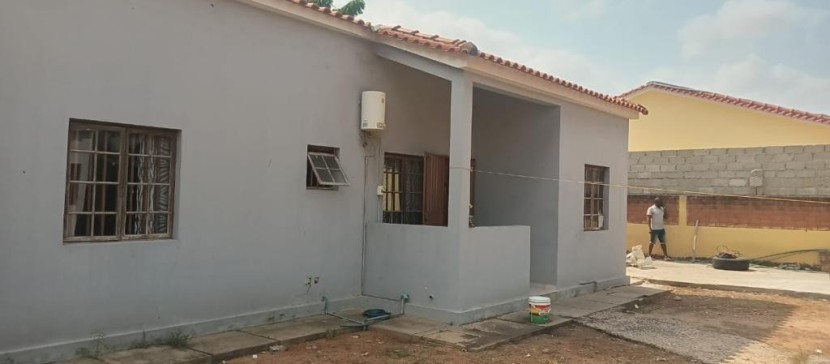 Venda Moradia T2, na Urbanização Lar do Patriota(1 Fase rua dos bancos)