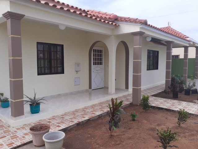 Venda Moradia V3+Anexo, no Patriota(Primeira fase)