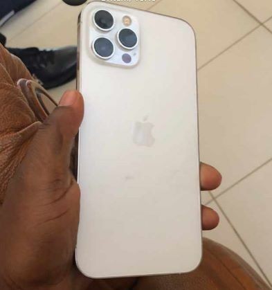 Venda Iphone 12 pro Max 256Gb