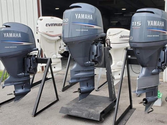 Venda Vendo motores de popa yamaha