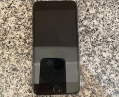 A venda IPhone 7 Plus, 32 Gb