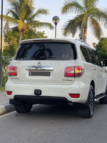 Venda Nissan Patrol Branco extremamente limpo