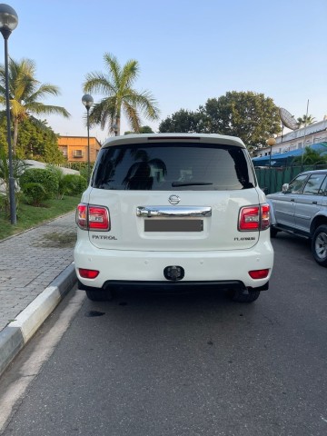 Venda Nissan Patrol Branco extremamente limpo