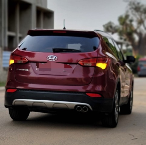 Venda Hyundai Santa fé extremamente limpo
