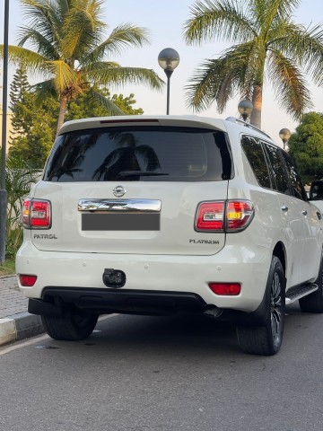Venda Nissan Patrol Platinium da TDA V8 NOVINHO !!
