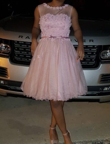 Venda Vestido floral curto