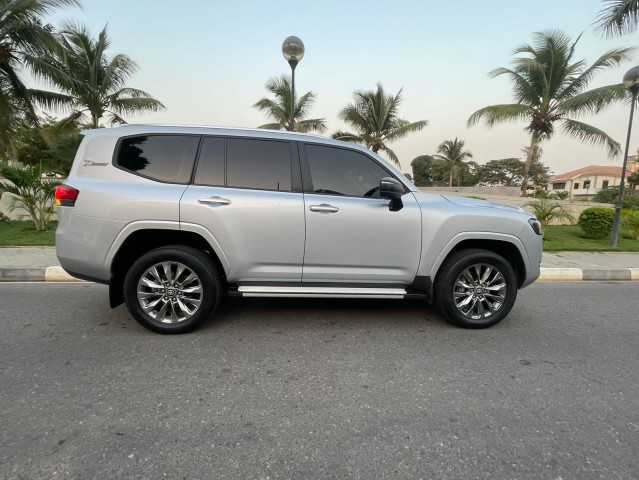 Venda Toyota Land Cruiser GXR TWIN Turbo 2022