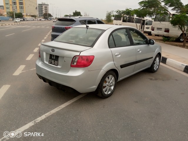 Venda Kia rio galha rija 2012