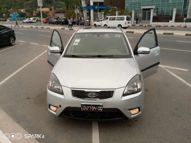 Venda Kia rio galha rija 2012