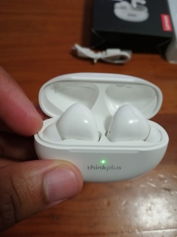 Venda Auscultadores Bluetooth - Lenovo LP5