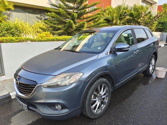 Venda MAZDA CX9 2015
