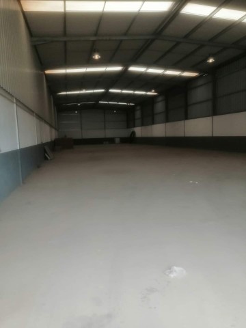 Venda Nave de 800m2, no polo industrial de Viana