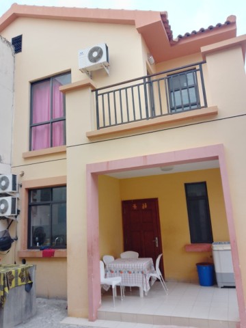 Venda Vivenda V5 dúplex, no condomínio Austin, no Camama