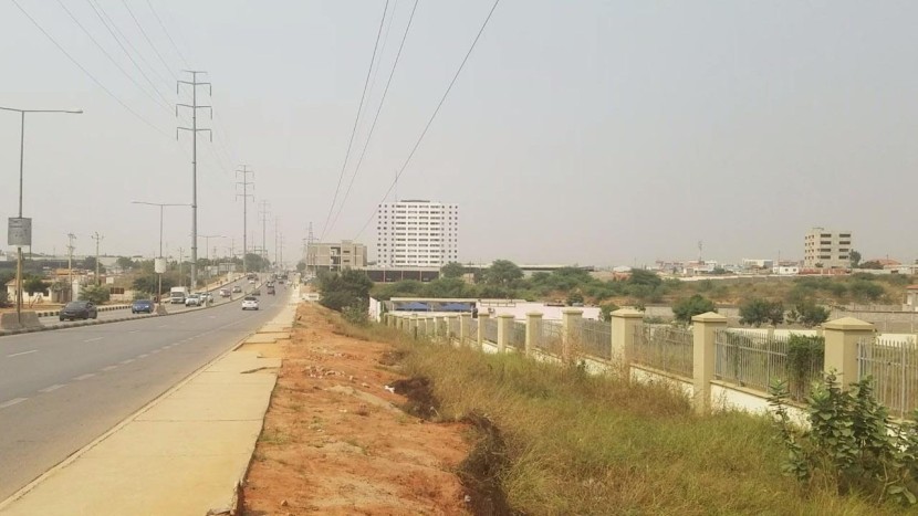 Venda TERRENO NA VIA PRINCIPAL DO PATRIOTA 4H bl³