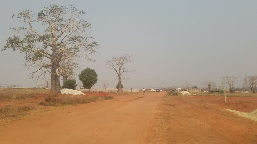Venda Terreno de 2 hectares, no Zango 5000