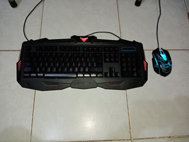 Venda Teclado e Mouse mecânicos