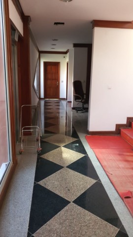 Venda Edifício de 4 pisos, Talatona serviços