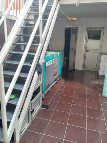 Venda Moradia T4 +Anexo na cidade, Alvalade serviços