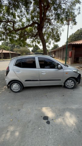 Venda Hyundai i10 cinza