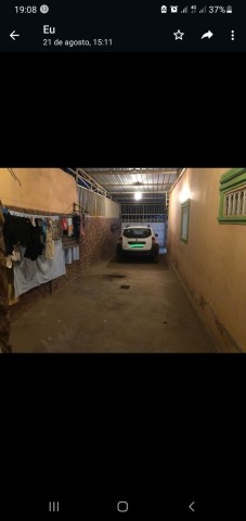 Venda Vivenda T3 + loja