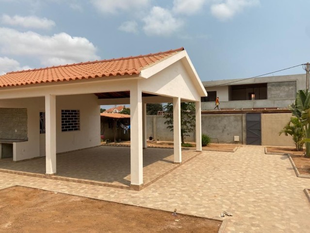 Venda Moradia T3 para comprar em Talatona