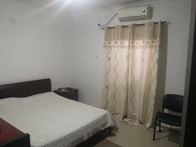 Venda Moradia T3 com anexo e mobília, em Viana, bairro Kapalanca,