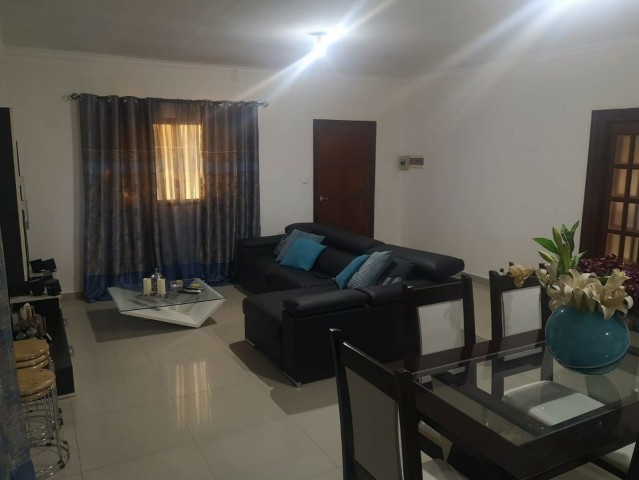Venda Moradia T3 com anexo e mobília, em Viana, bairro Kapalanca,