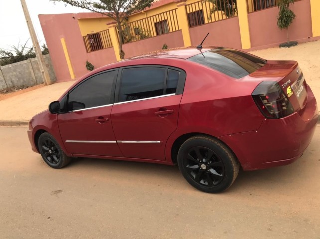 Venda Nissan sentra impecável