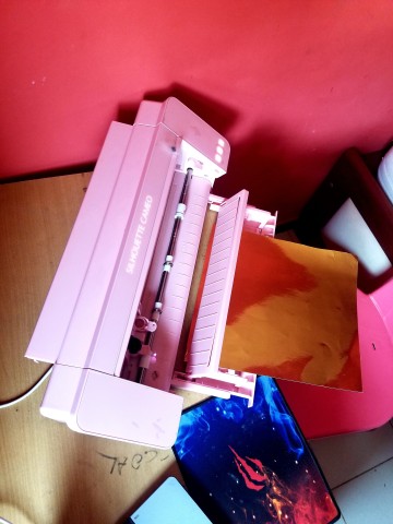 Venda Shiluette Caneo 4 Vendo minha maquina de Toppers ( Cortes pro de papeis)