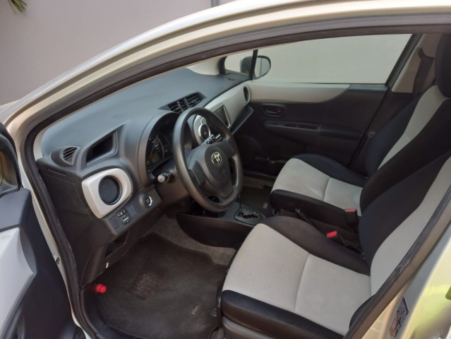 Venda Toyota Yaris Recém chegado impecável