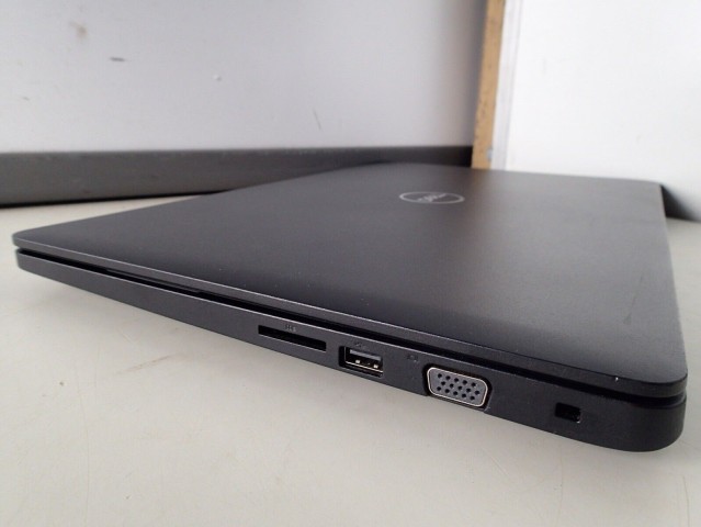 Venda Dell Latitude 3580 Intel Core i5 ,2,30 GHz 8 GB de RAM 256 GB SSD Windows 11 Pro