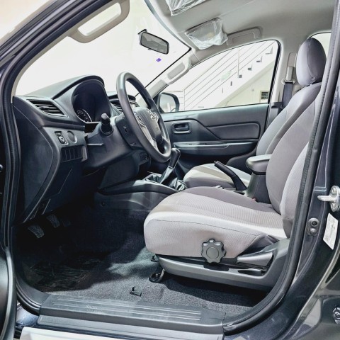 Venda MITSUBISH SPORTERO L200