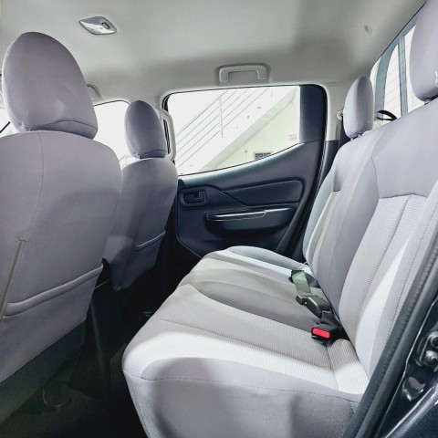 Venda MITSUBISH SPORTERO L200