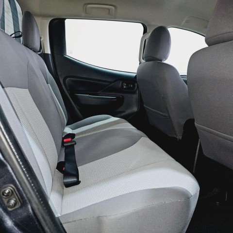 Venda MITSUBISH SPORTERO L200