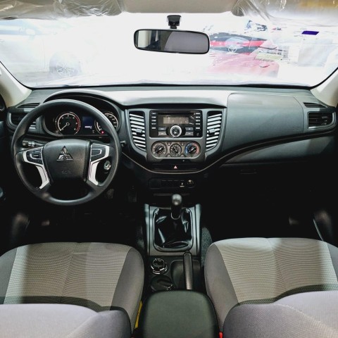 Venda MITSUBISH SPORTERO L200
