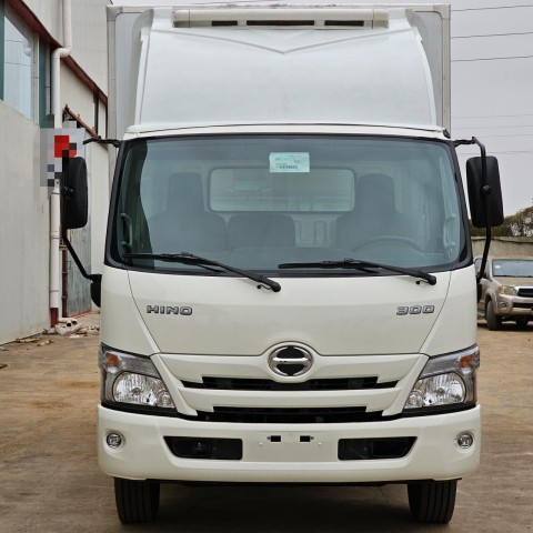 Venda TOYOTA HINO FRIGORÍFICO