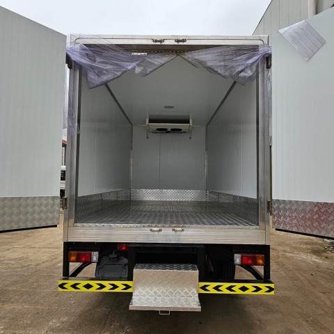 Venda TOYOTA HINO FRIGORÍFICO