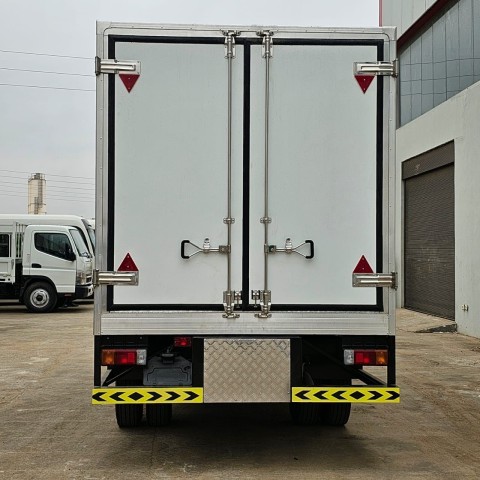 Venda TOYOTA HINO FRIGORÍFICO