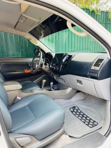 Venda Toyota Hilux Disponível para venda